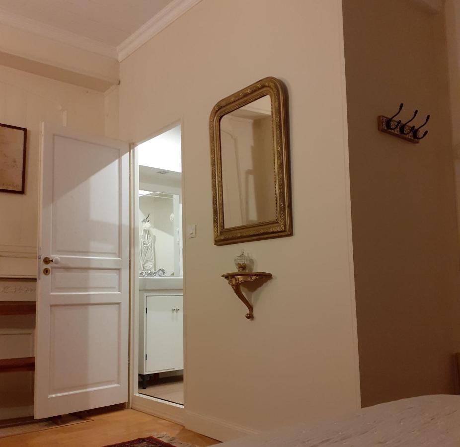 カンペール Manoir Tregont Mab Bed & Breakfast エクステリア 写真